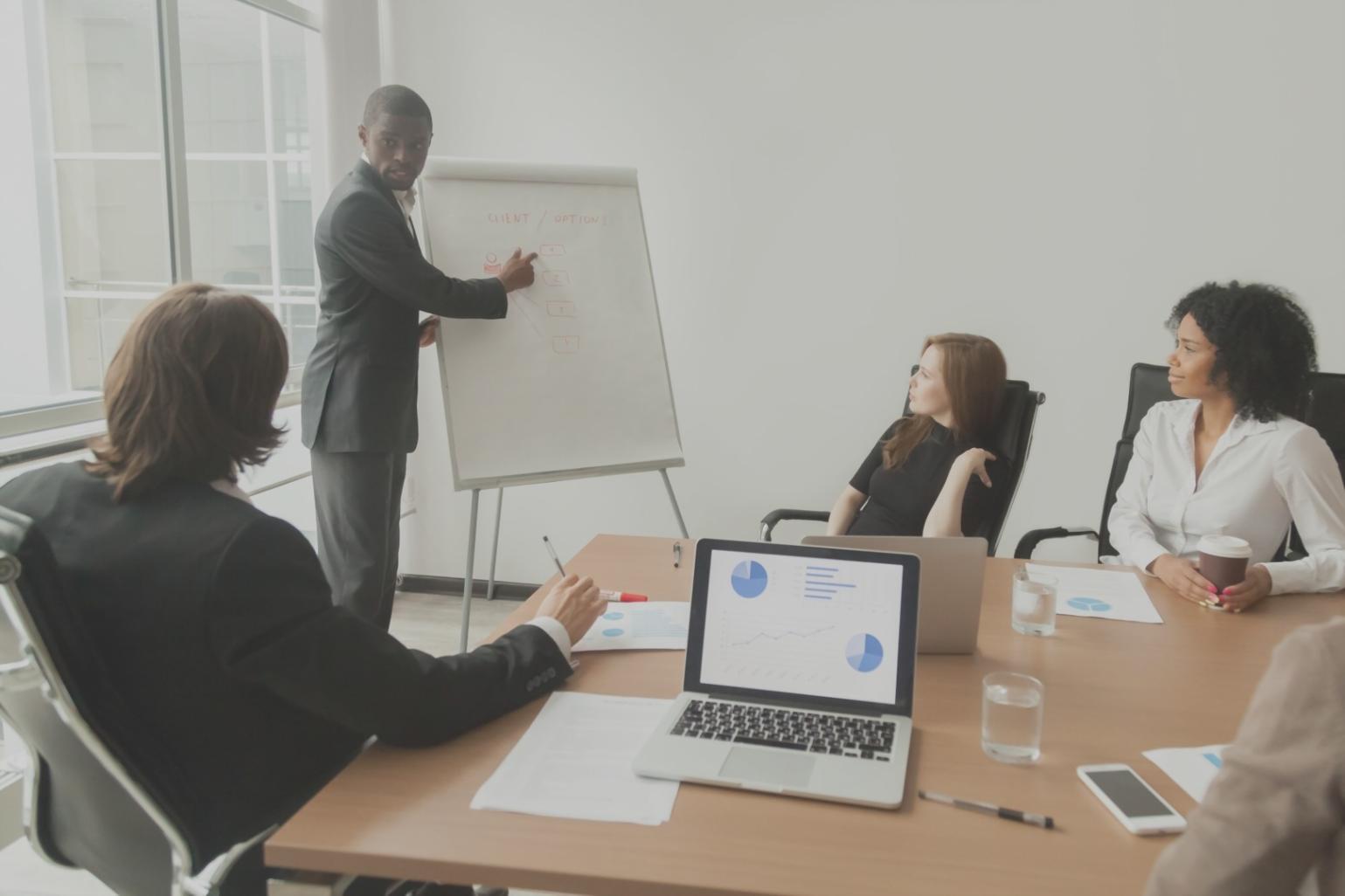 Interface des outils de gestion budgétaire et calculateurs financiers
